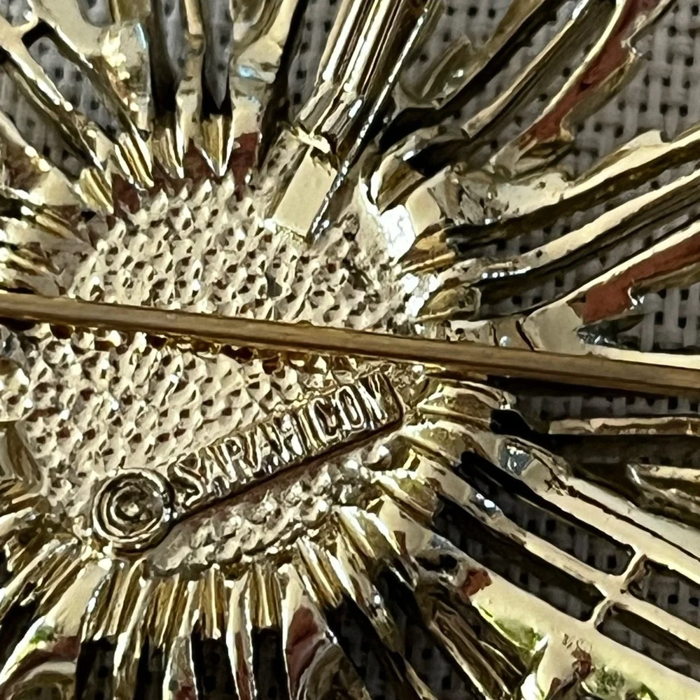 Gold and Brown Sunburst  SARAH COVENTRY Vintage Large Flower Sunflower Brooch